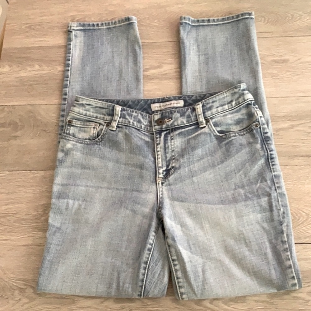 Chico’s jeans & free shorts platinum denim size 0reg jeans